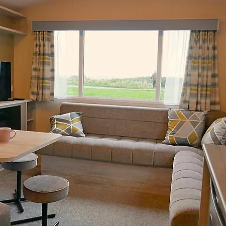 Plot 8 Lakeside Cabin, Wyldecrest,