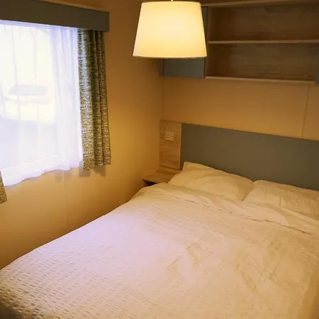 Plot 8 Lakeside Cabin, Wyldecrest, Holiday park *