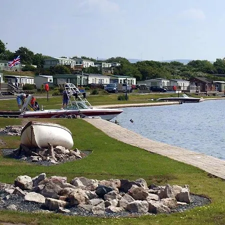 Plot 8 Lakeside Cabin, Wyldecrest, Holiday park *