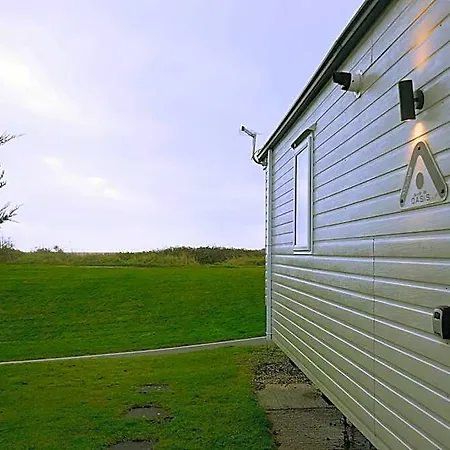 Plot 8 Lakeside Cabin, Wyldecrest,